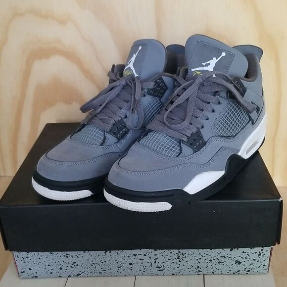 Air Jordan 4 Retro "COOL GREY" 2019 - Mens size 9, Wmn's 10 1/2 With Box - Picture 3 of 11